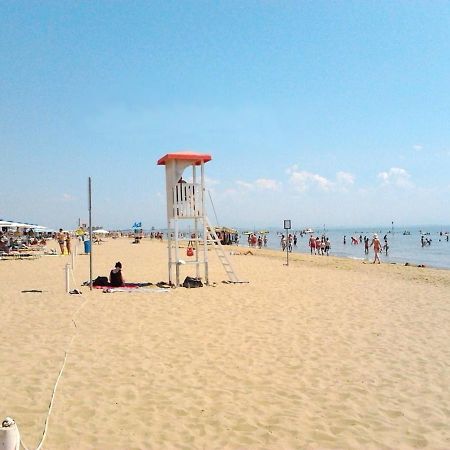 Lucerna Apartments At Sabbiadoro Beach Lignano Sabbiadoro Dış mekan fotoğraf