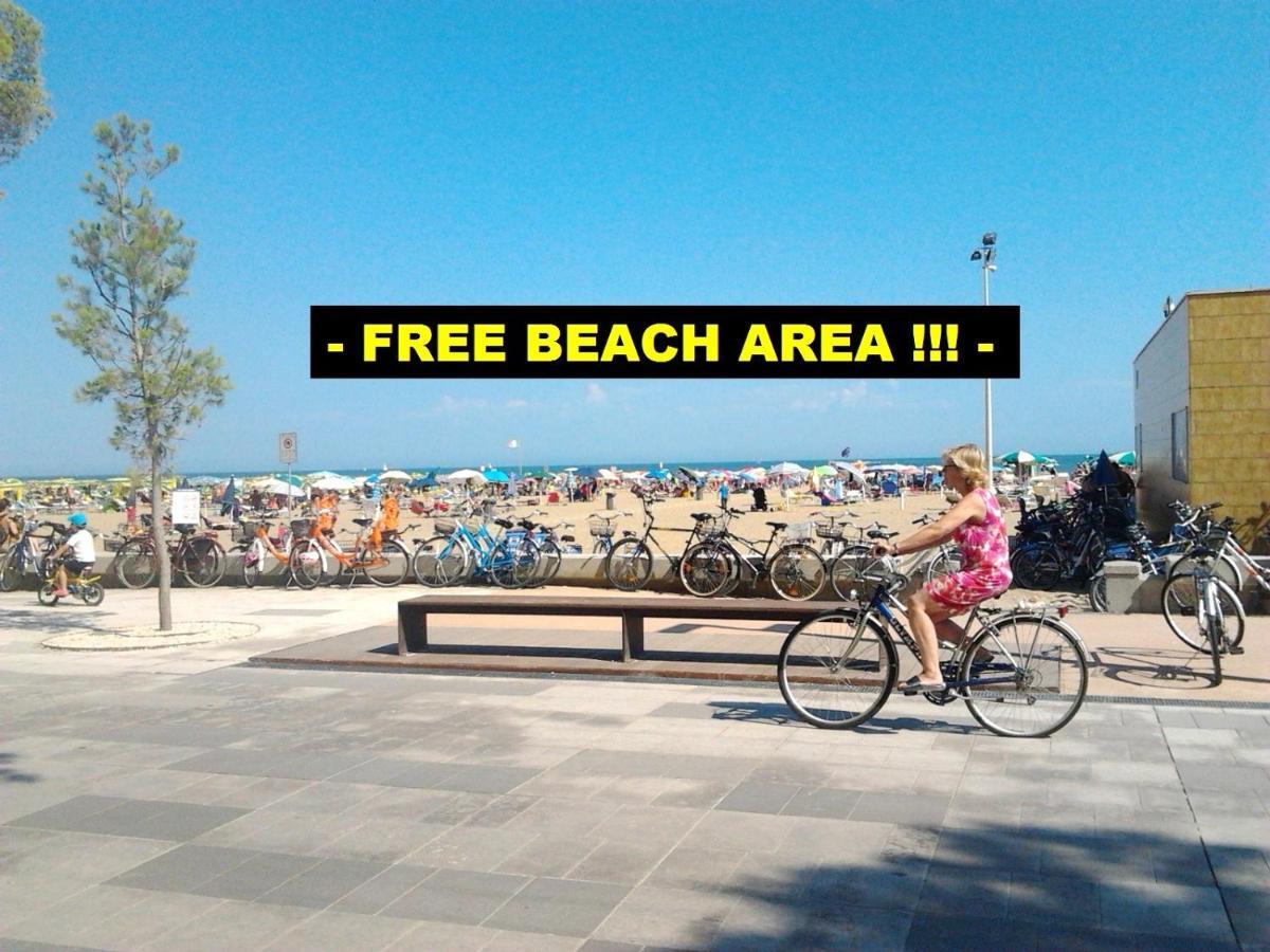 Lucerna Apartments At Sabbiadoro Beach Lignano Sabbiadoro Dış mekan fotoğraf