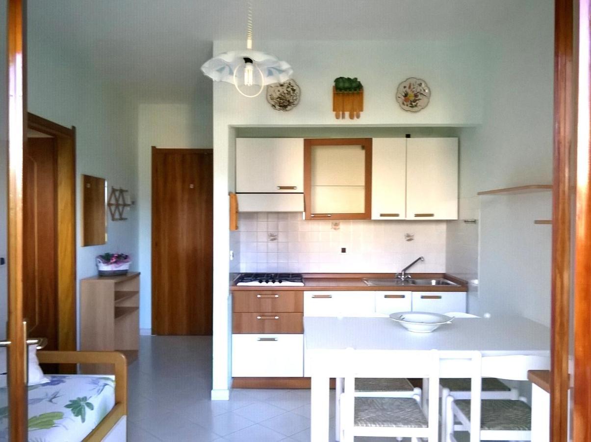 Lucerna Apartments At Sabbiadoro Beach Lignano Sabbiadoro Dış mekan fotoğraf