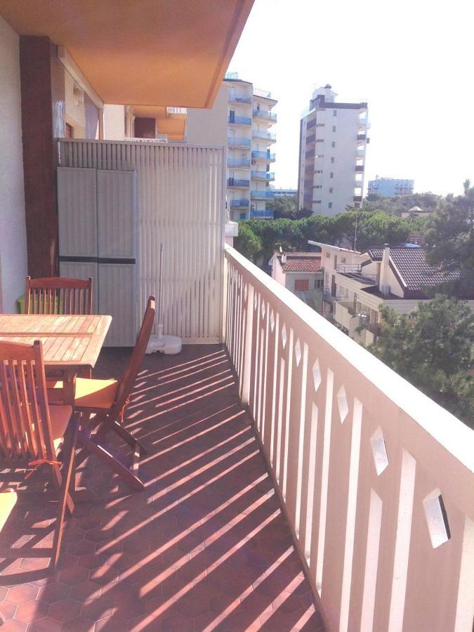 Lucerna Apartments At Sabbiadoro Beach Lignano Sabbiadoro Dış mekan fotoğraf